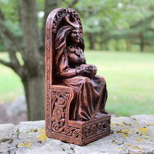 进口 坐姿女神雕像木质饰面棕色