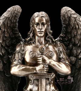 能量雕像系列~*大天使圣米歇尔手持石剑祈祷纪念碑雕像