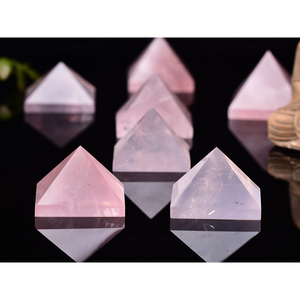 天然粉水晶金字塔 水晶能量摆件 水晶工艺品 增进爱情关系