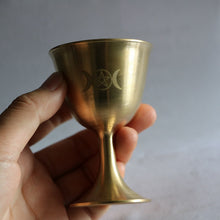 將圖片載入圖庫檢視器 三相月祭坛摆件杯子 Wicca仪式圣杯纯铜圣杯黄铜杯tarot塔罗周边
