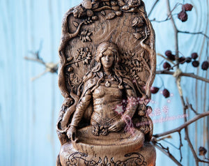 神秘学收藏~Ceridwen是凯尔特魔法女神手工木雕 为您的家祭坛重生和转变