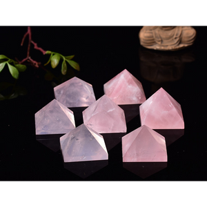 天然粉水晶金字塔 水晶能量摆件 水晶工艺品 增进爱情关系