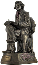 將圖片載入圖庫檢視器 能量雕像系列~进口铜色贝多芬雕像 Beethoven 创作音乐雕像 音乐家摆件 创作家
